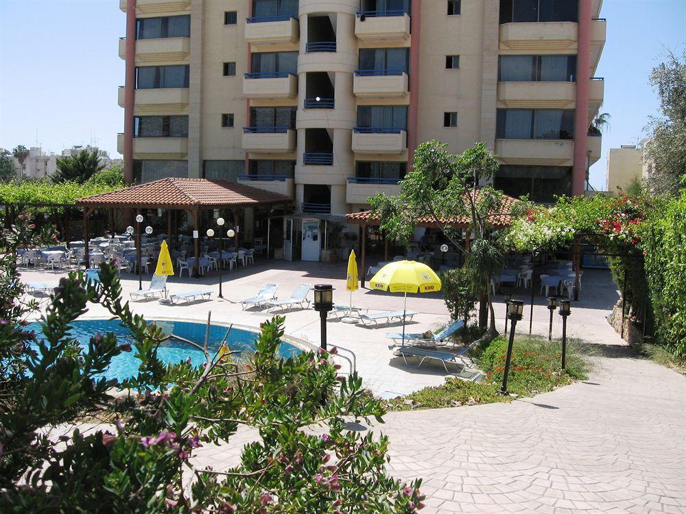 Arsinoe Beach Hotel Limassol Exterior foto