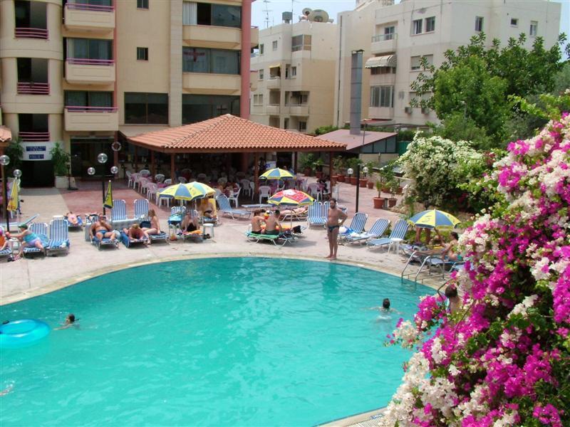 Arsinoe Beach Hotel Limassol Exterior foto